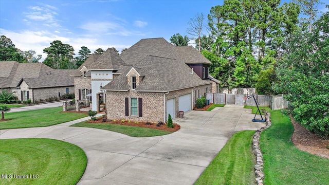 213 Ironwood Plantation Boulevard, Madison, MS 39110