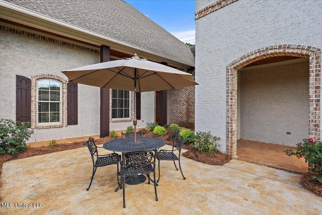 213 Ironwood Plantation Boulevard, Madison, MS 39110