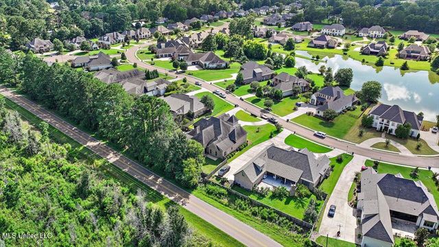213 Ironwood Plantation Boulevard, Madison, MS 39110