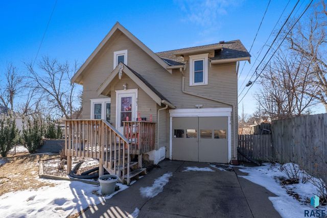 607 28Th St Street, Sioux Falls, SD 57105