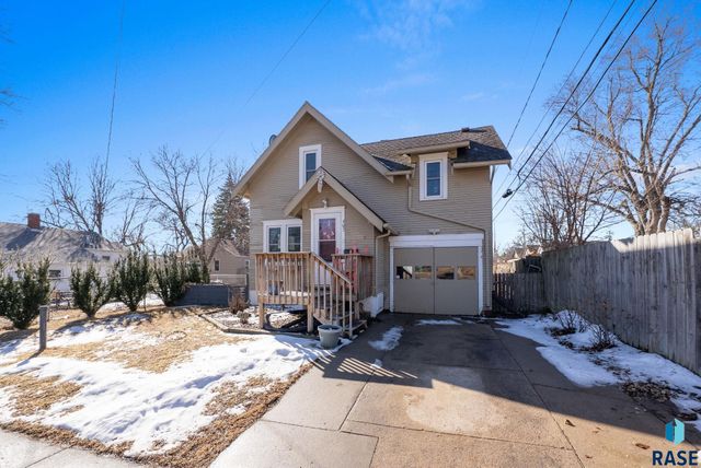 607 28Th St Street, Sioux Falls, SD 57105