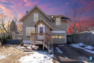 607 28Th St Street, Sioux Falls, SD 57105