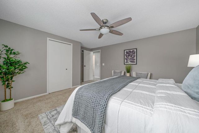 4858 Wallington Drive, Hilliard, OH 43026