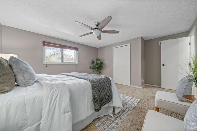 4858 Wallington Drive, Hilliard, OH 43026