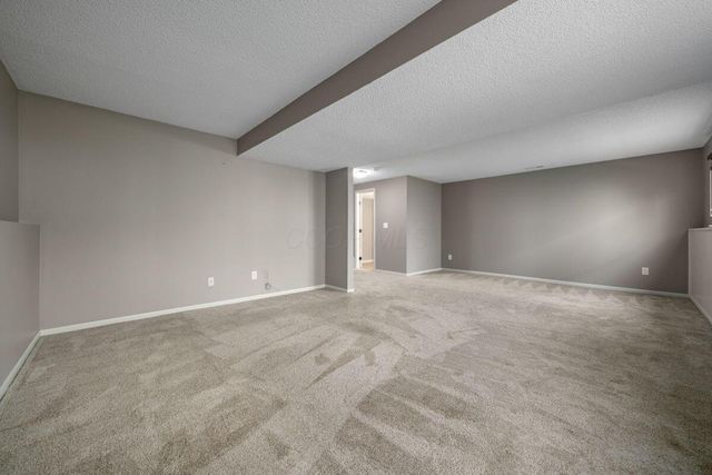 4858 Wallington Drive, Hilliard, OH 43026