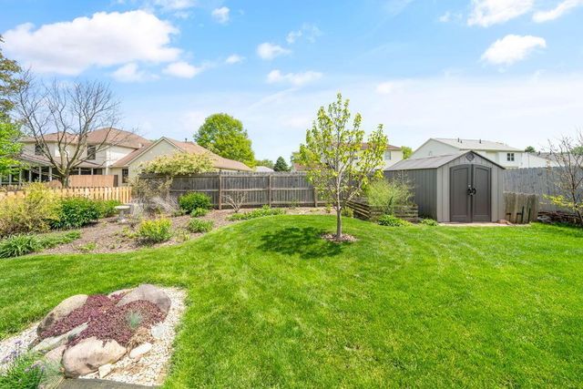 4858 Wallington Drive, Hilliard, OH 43026