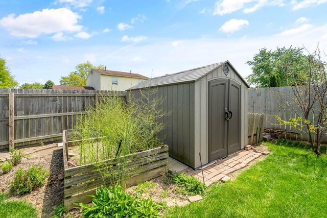4858 Wallington Drive, Hilliard, OH 43026