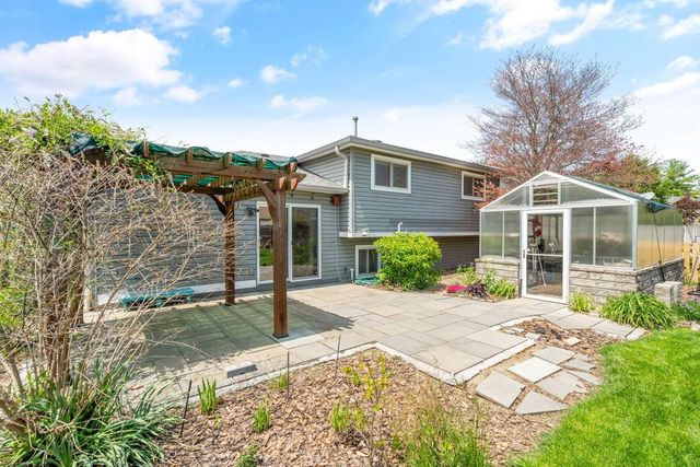 4858 Wallington Drive, Hilliard, OH 43026