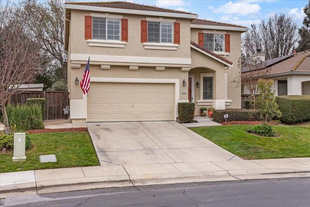 5535 Thornhill Ct, Stockton, CA 95219