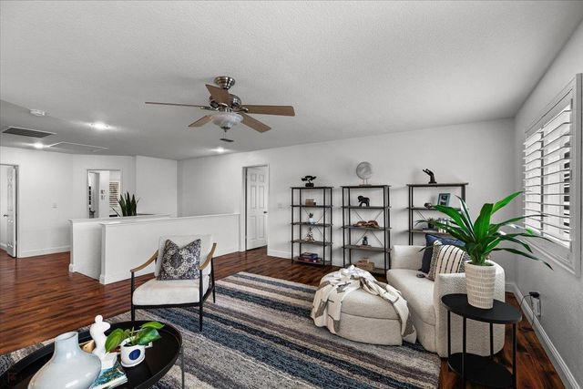 5535 Thornhill Ct, Stockton, CA 95219