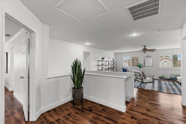 5535 Thornhill Ct, Stockton, CA 95219