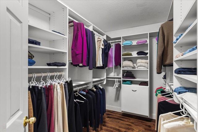 5535 Thornhill Ct, Stockton, CA 95219