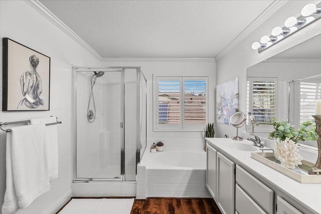 5535 Thornhill Ct, Stockton, CA 95219