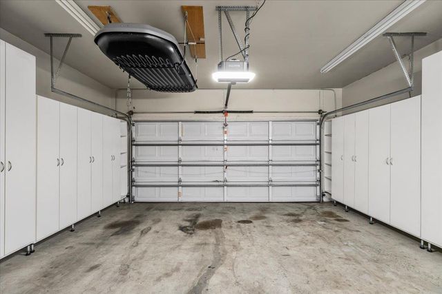 5535 Thornhill Ct, Stockton, CA 95219