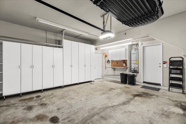 5535 Thornhill Ct, Stockton, CA 95219