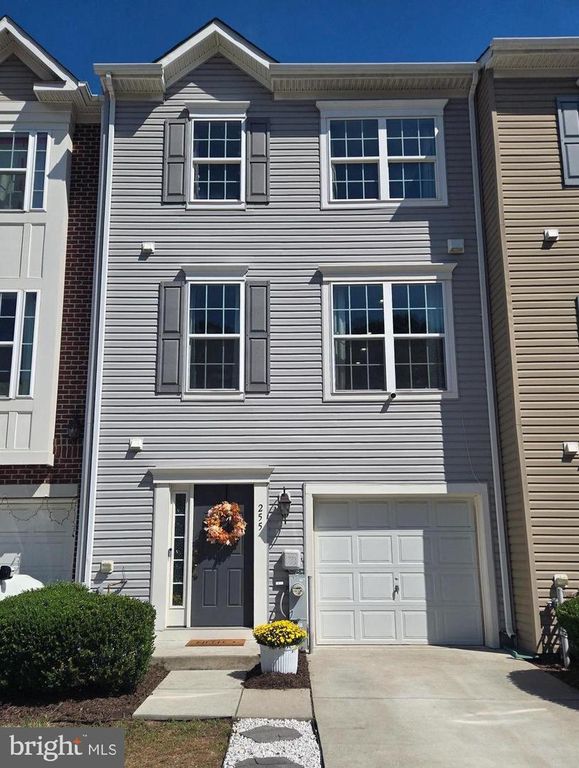 255 TRUCK FARM DR, Glen Burnie, MD 21061