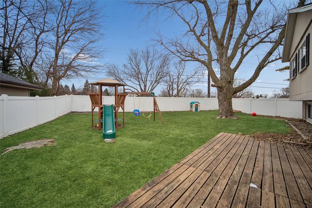 1317 NW Pebble Drive, Ankeny, IA 50023