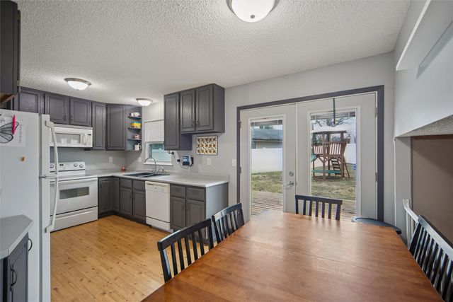 1317 NW Pebble Drive, Ankeny, IA 50023