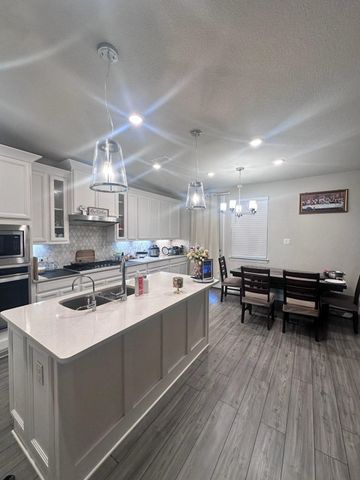7204 Running Iron Trail, Sachse, TX 75048