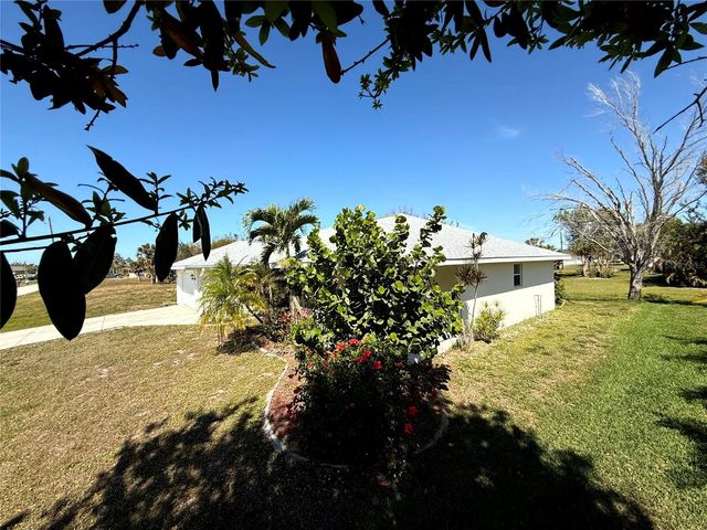 95 WHITE MARSH LANE, Rotonda West, FL 33947