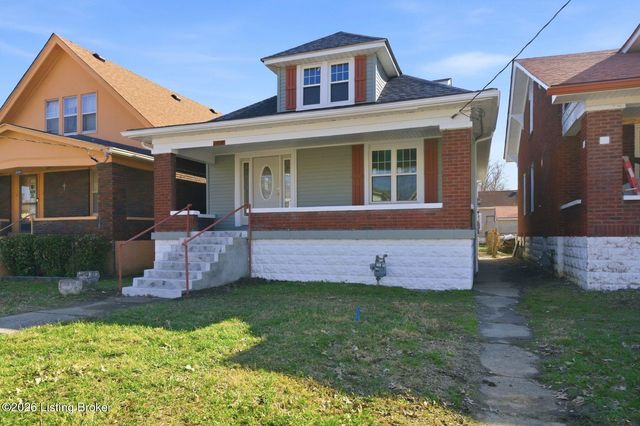 3426 River Park Dr, Louisville, KY 40211