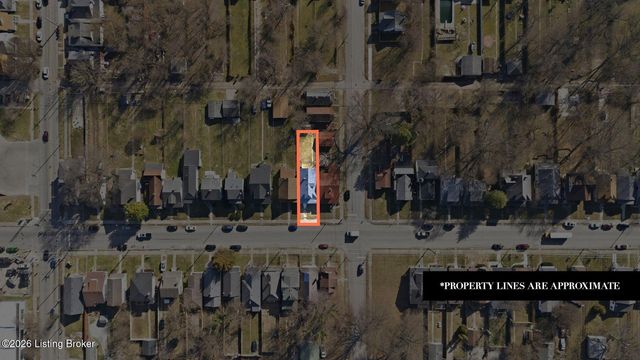 3426 River Park Dr, Louisville, KY 40211
