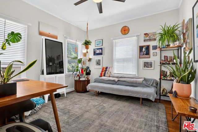 420 N Orange Drive, Los Angeles, CA 90036