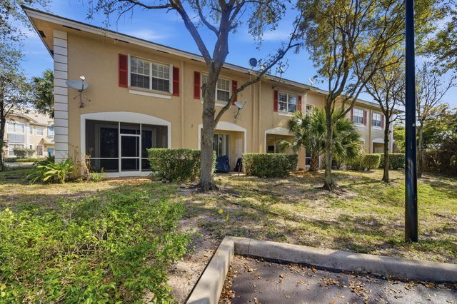 687 NW 42nd Avenue, Plantation, FL 33317