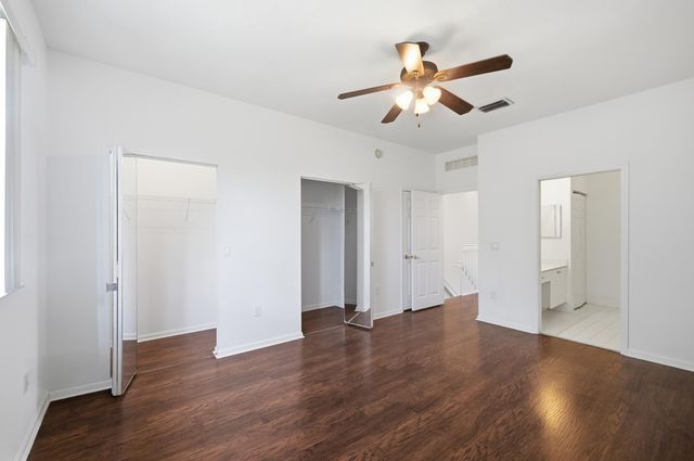 687 NW 42nd Avenue, Plantation, FL 33317