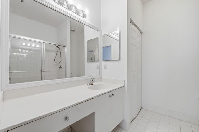 687 NW 42nd Avenue, Plantation, FL 33317