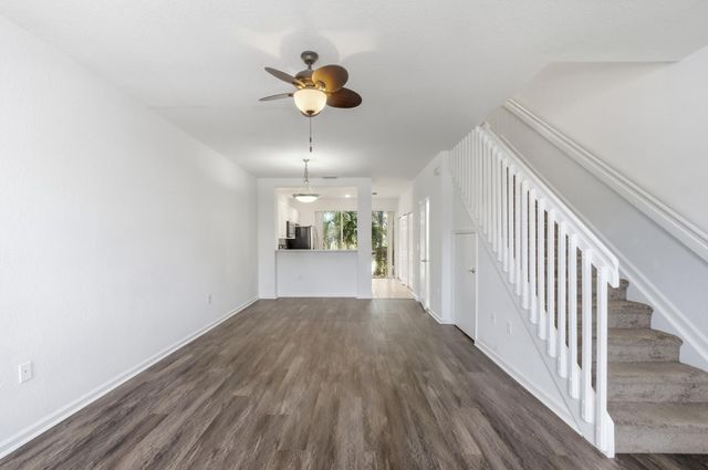 687 NW 42nd Avenue, Plantation, FL 33317