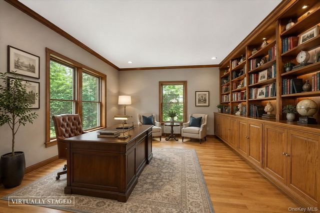 244 Store Hill Road, Old Westbury, NY 11568