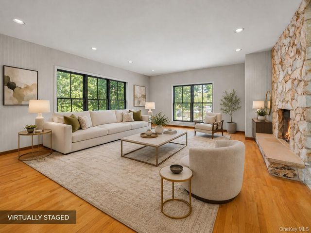 244 Store Hill Road, Old Westbury, NY 11568