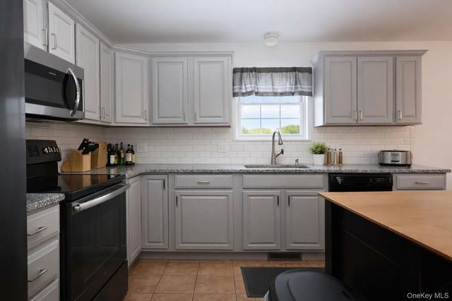 2040 State Route 17K, Montgomery, NY 12549