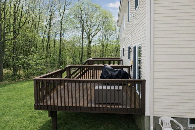 2040 State Route 17K, Montgomery, NY 12549