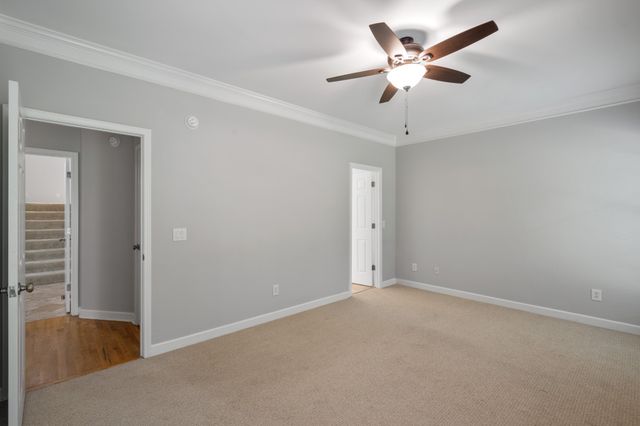 1011 Dickens Dr, Mount Juliet, TN 37122