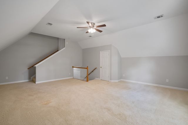 1011 Dickens Dr, Mount Juliet, TN 37122