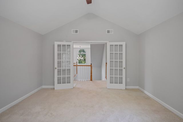 1011 Dickens Dr, Mount Juliet, TN 37122