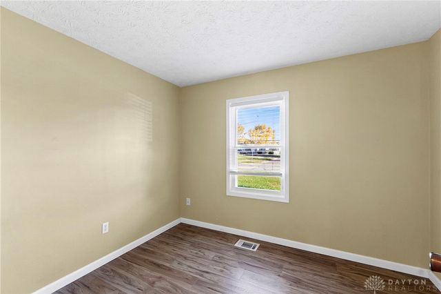 1351 Omard Drive, Xenia, OH 45385