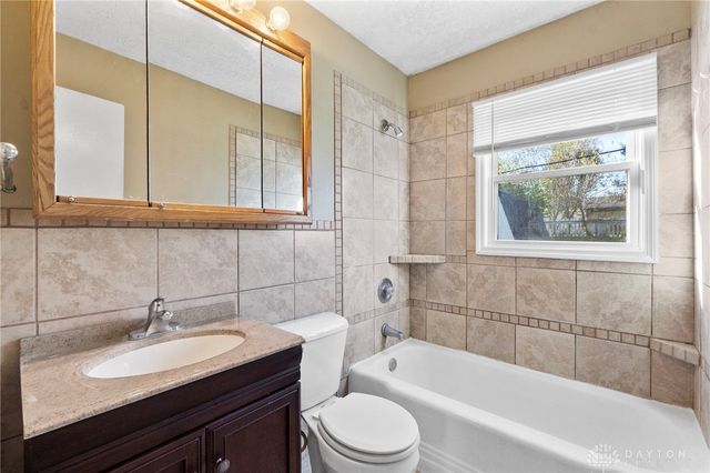 1351 Omard Drive, Xenia, OH 45385