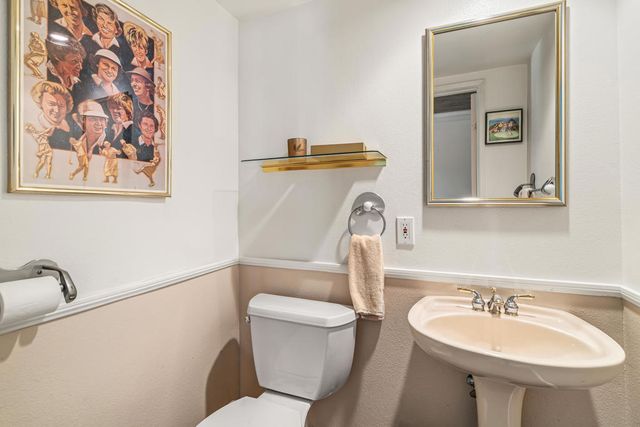 38651 Nyasa Drive, Palm Desert, CA 92211