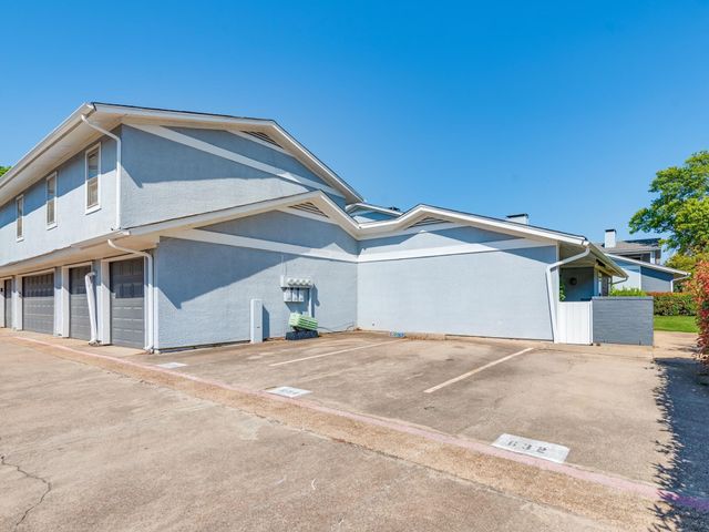632 Timberline Drive, Hurst, TX 76053