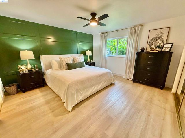 17880 Apricot Way, Castro Valley, CA 94546