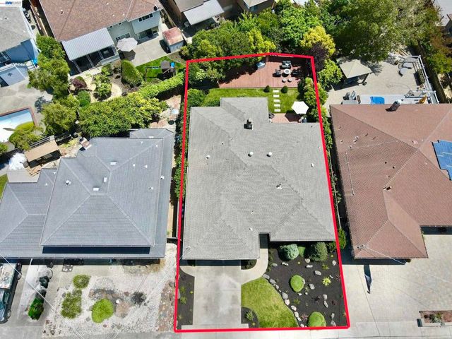 17880 Apricot Way, Castro Valley, CA 94546