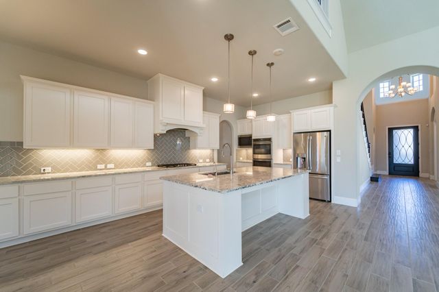 5715 Mogo Creek Lane, Sugar Land, TX 77479