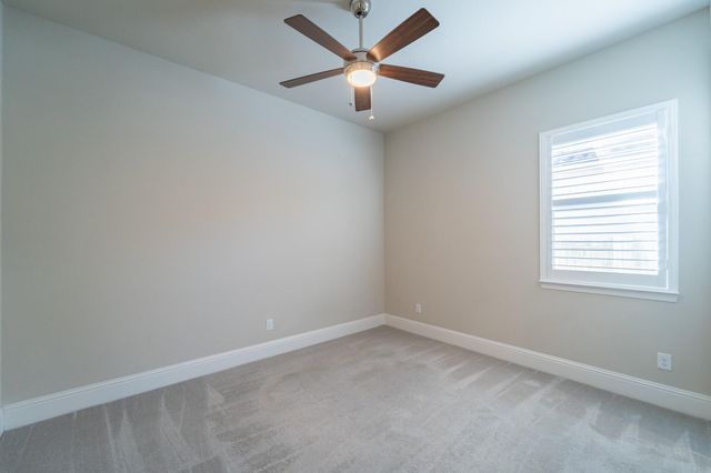 5715 Mogo Creek Lane, Sugar Land, TX 77479