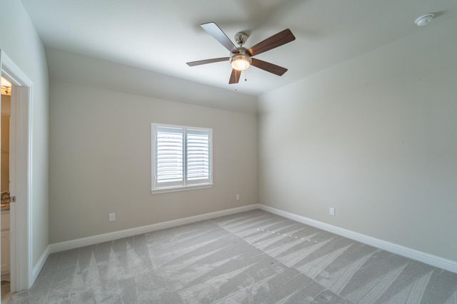 5715 Mogo Creek Lane, Sugar Land, TX 77479