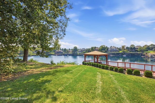11732 Paramont Way, Prospect, KY 40059