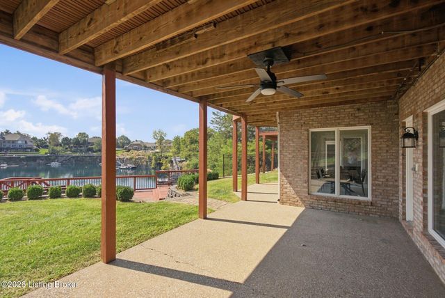 11732 Paramont Way, Prospect, KY 40059