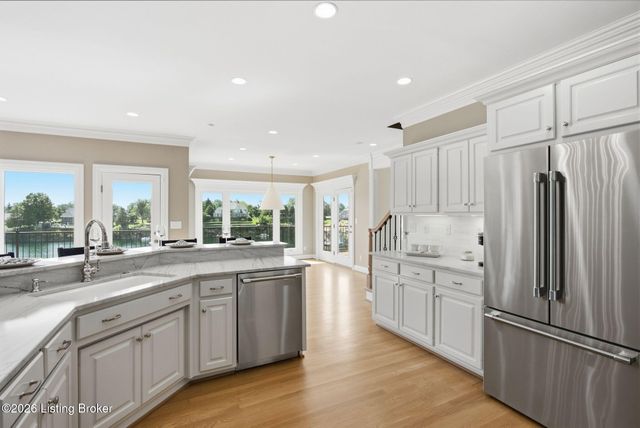 11732 Paramont Way, Prospect, KY 40059